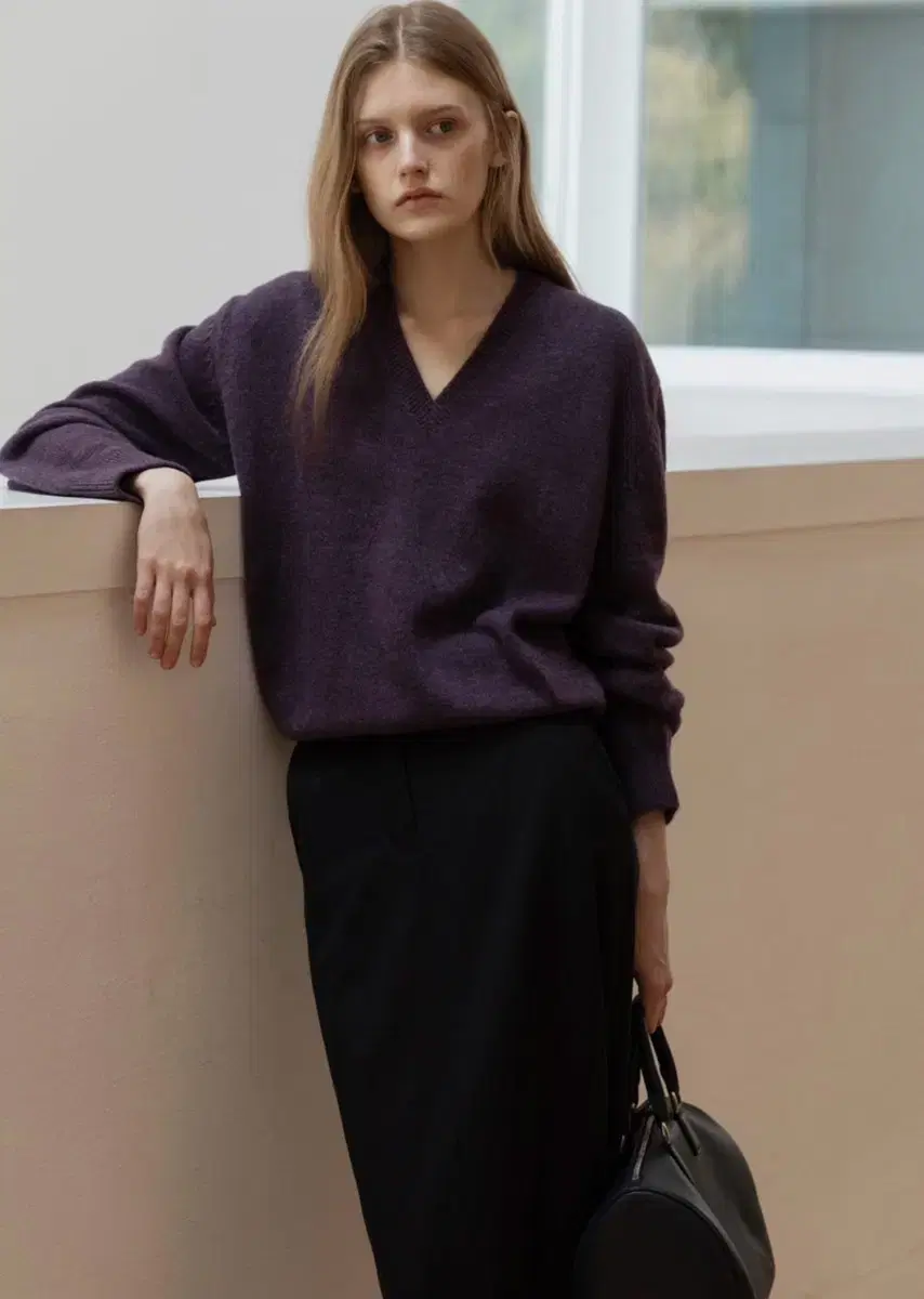 문달 Deep V-Neck Knit in purple